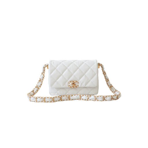CHANEL MINI FLAP