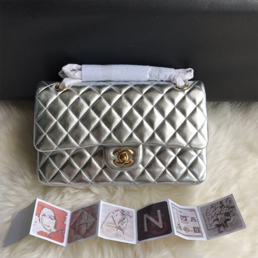 CHANEL Classic Flap Medium(High-end Grade)
