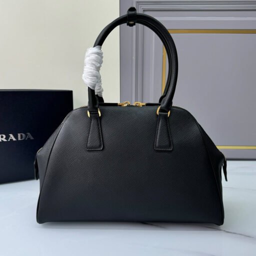 Prada Medium Saffiano leather bag(high-end grade)