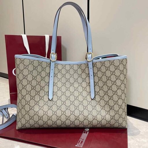 GG Emblem large tote bag