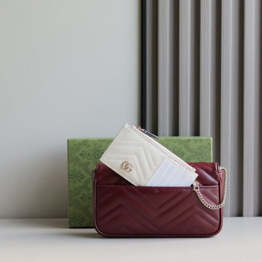 GG Marmont small shoulder bag