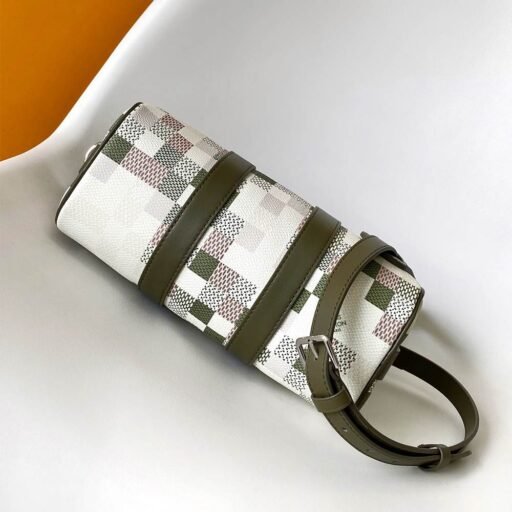 LV Keepall Bandoulière 25