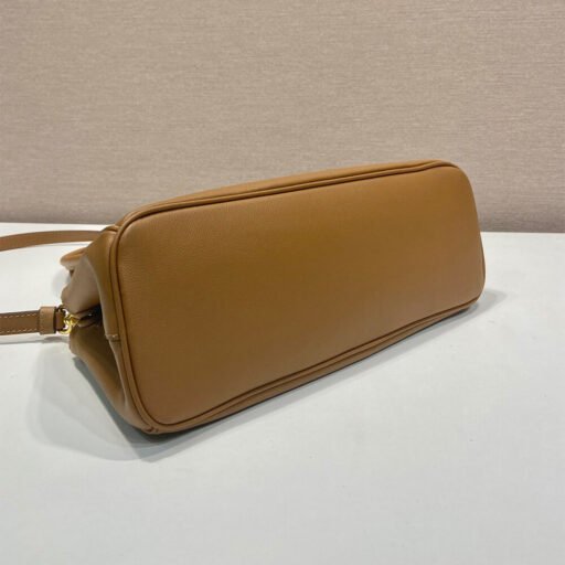 Medium Prada Galleria leather bag(HIGH-END GRADE)