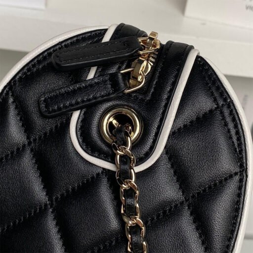 CHANEL Clutch with Chain(HIGH-END GRADE)