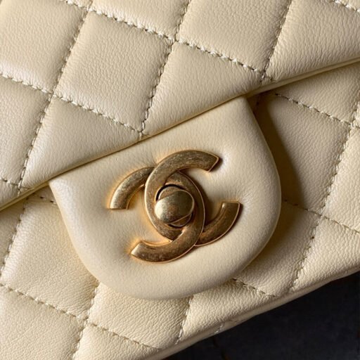 Chanel Pearl Crush Mini Rectangular Flap(HIGH-END GRADE)