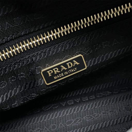 Prada Bonnie small leather shoulder bag(HIGH-END GRADE)