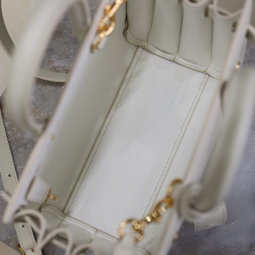 YSL SAC DE JOUR IN SMOOTH LEATHER – NANO(HIGH-END GRADE)